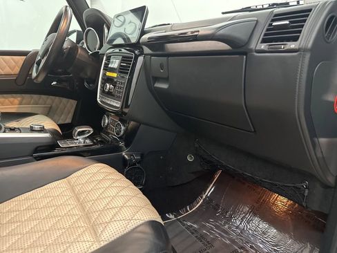 Used 2015 Mercedes-Benz G 63 AMG 4MATIC image 22
