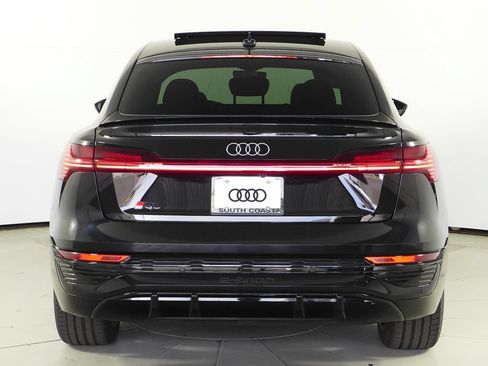 Used 2024 Audi Q8 e-tron Premium Plus w/ Premium Plus Package AWD/4WD image 8