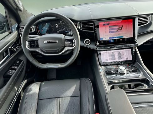 New 2024 Jeep Grand Wagoneer L Series II w/ Quick Order Packagew 28T image 17