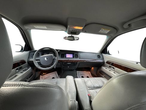 Used 2005 Mercury Grand Marquis LS image 33