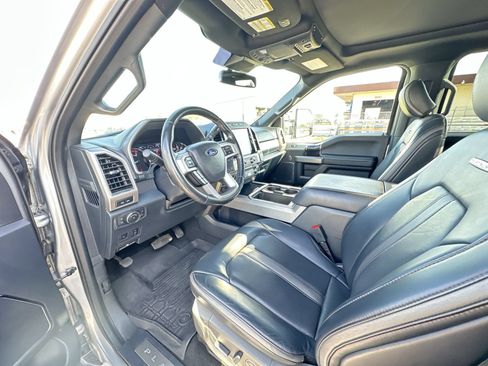 Used 2022 Ford F350 Platinum AWD/4WD image 10