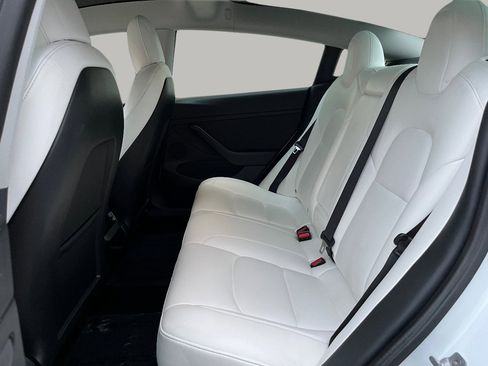 Used 2022 Tesla Model 3 Long Range image 18