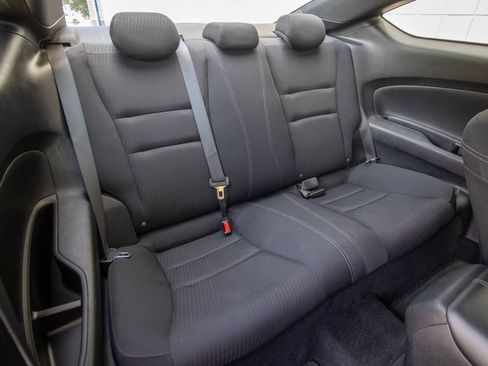 Used 2017 Honda Accord EX image 17
