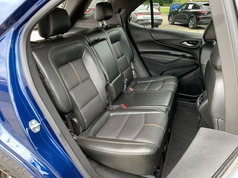 Used 2022 Chevrolet Equinox Premier FWD image 38