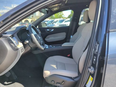Used 2026 Volvo XC60 B5 Plus AWD/4WD image 11