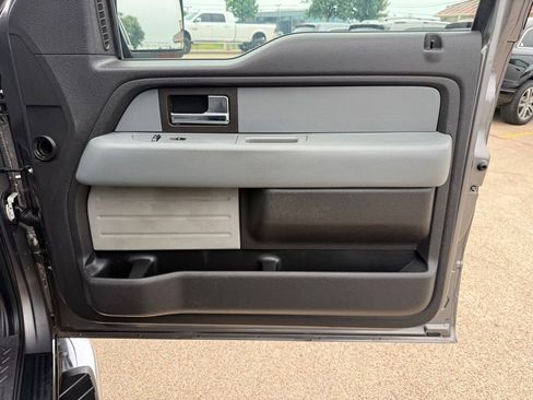 Used 2011 Ford F150 XLT w/ XLT Chrome Pkg AWD/4WD image 23
