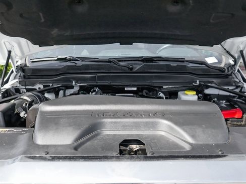 Used 2022 RAM 2500 Tradesman image 11