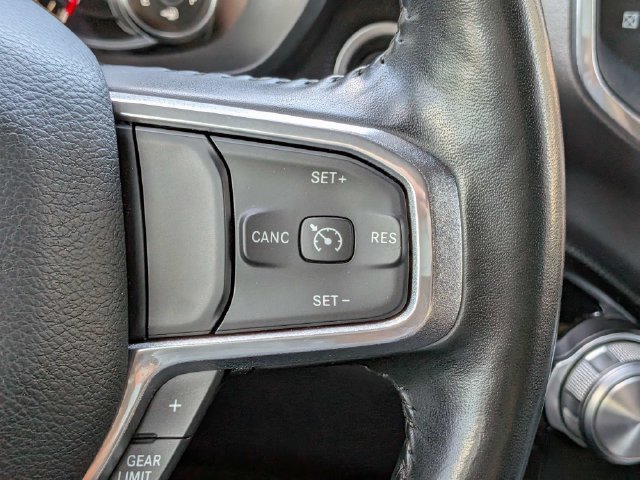 Used 2023 RAM 1500 Laramie AWD/4WD image 30