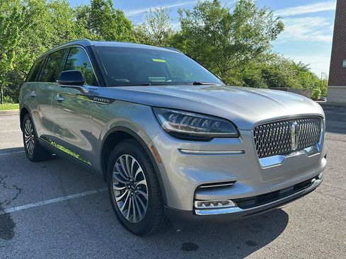 Used 2020 Lincoln Aviator Reserve w/ Elements Package Plus image 9