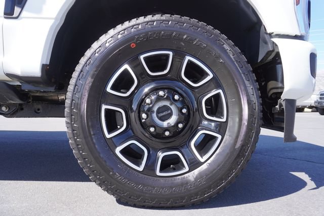 Used 2025 Ford F350 Platinum AWD/4WD image 17