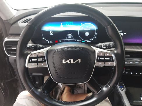 Used 2023 Kia Telluride SX AWD/4WD image 8