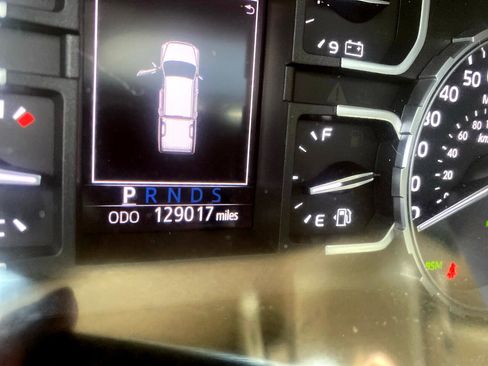 Used 2018 Toyota Tundra 1794 Edition image 17