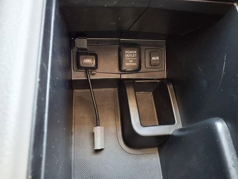 Used 2013 Honda CR-V LX image 16