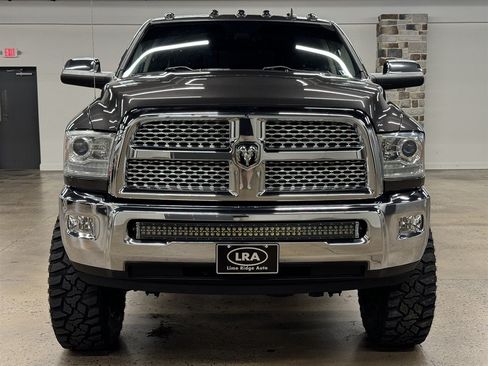 Used 2014 RAM 2500 Laramie AWD/4WD image 2