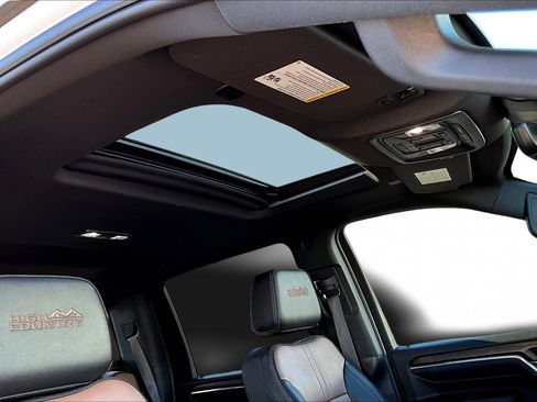 Certified 2024 Chevrolet Silverado 3500 High Country w/ High Country Premium Package image 19