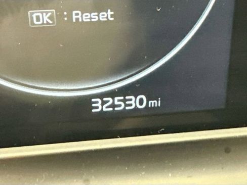 Used 2024 Kia Seltos S image 16