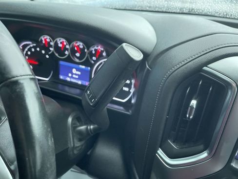 Used 2021 Chevrolet Silverado 1500 LT Trail Boss w/ Bed Protection Package image 16