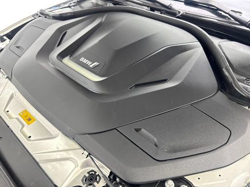 Used 2023 BMW i4 eDrive40 w/ M Sport Package RWD image 76