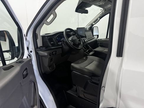 Used 2024 Ford Transit 350 XLT RWD image 14