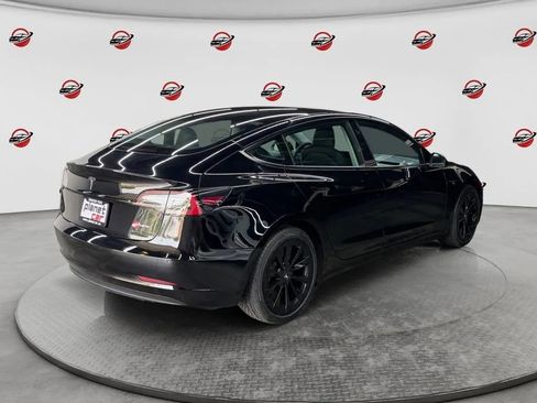 Used 2021 Tesla Model 3 Standard Range Plus RWD image 5