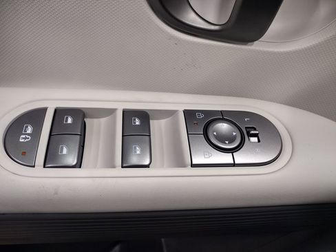 New 2026 Hyundai Ioniq 5 SEL image 13