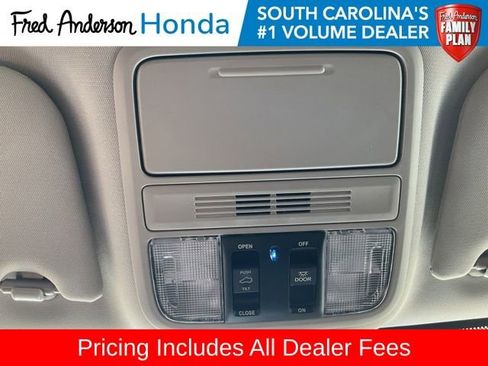 New 2026 Honda Odyssey Touring image 19