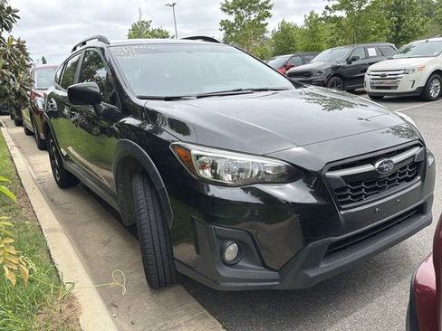 Used 2019 Subaru Crosstrek 2.0i Premium AWD/4WD image 2