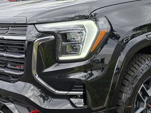 New 2027 GMC Terrain AT4 w/ Convenience Package III AWD/4WD image 5