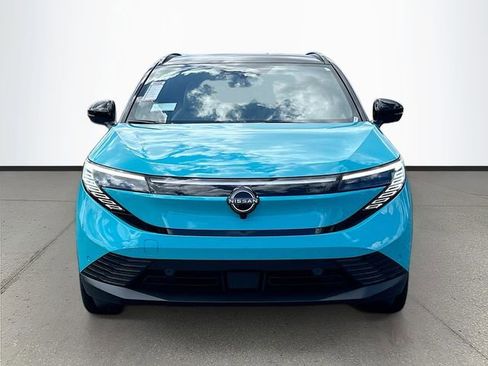New 2026 Nissan Leaf Platinum+ FWD image 2