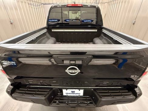 Used 2024 Nissan Frontier SL w/ Technology Package RWD image 23