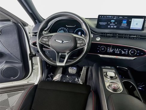 Certified 2024 Genesis GV70 2.5T w/ Sport Prestige Package AWD/4WD image 24