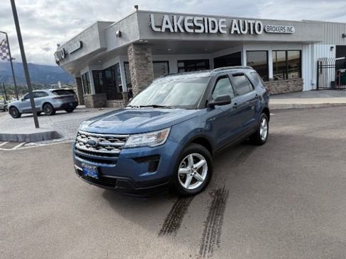 Used 2018 Ford Explorer 4WD image 3