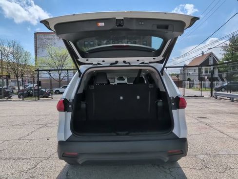 Used 2024 Toyota Grand Highlander XLE image 13