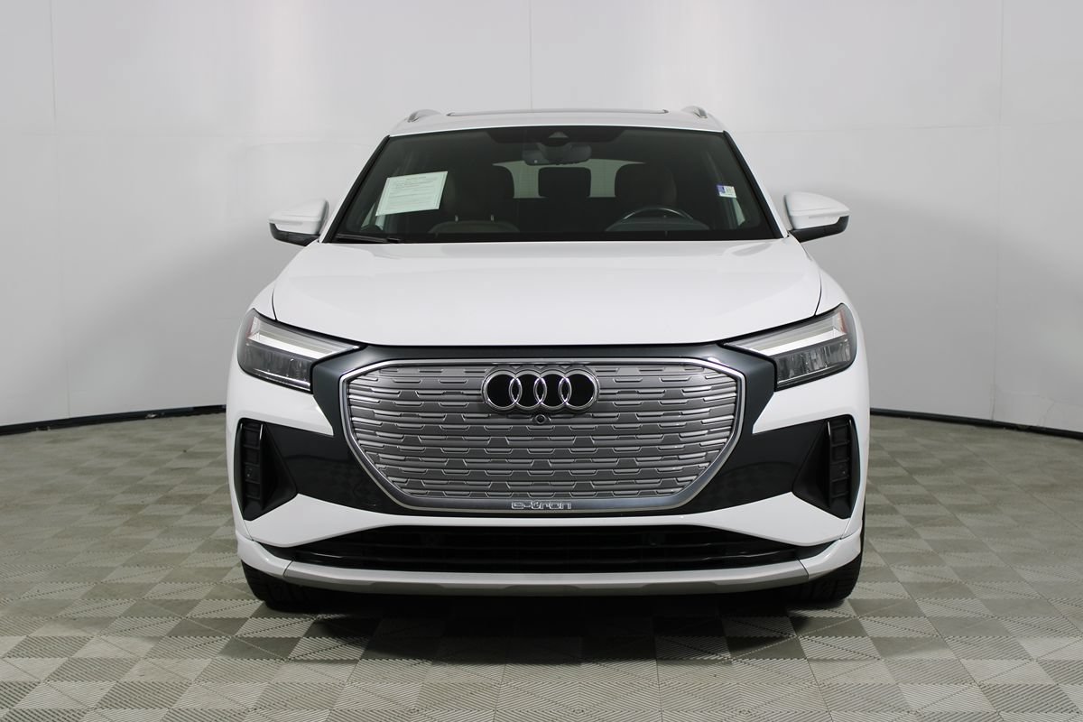 Used 2023 Audi Q4 e-tron Premium Plus w/ Premium Plus RWD image 2