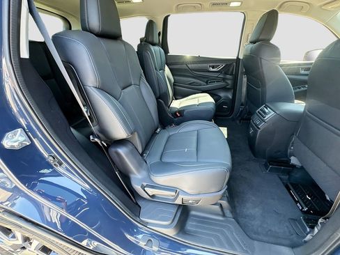 Used 2023 Subaru Ascent Limited w/ Technology Package AWD/4WD image 36