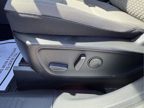 Used 2022 Ford Escape SE w/ Convenience Package AWD/4WD image 16