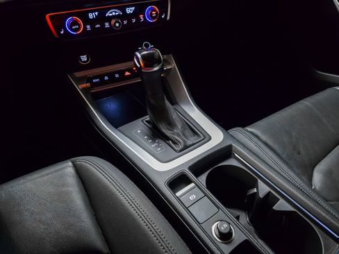 Used 2021 Audi Q3 2.0T Premium w/ Convenience Package image 29