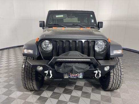 Used 2019 Jeep Wrangler Sport AWD/4WD image 8