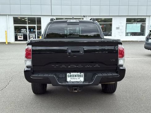Certified 2022 Toyota Tacoma TRD Sport AWD/4WD image 5
