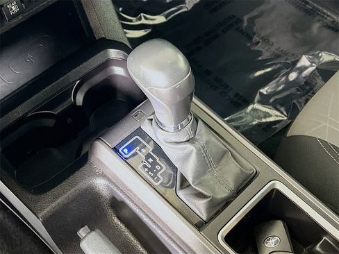 Certified 2023 Toyota Tacoma TRD Off-Road image 16