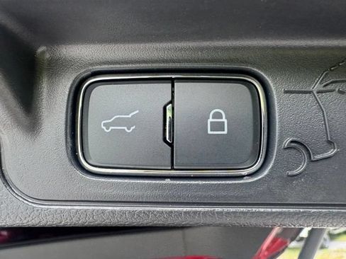Used 2025 Ford Explorer ST AWD/4WD image 9