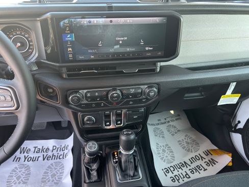 New 2026 Jeep Wrangler Sport AWD/4WD image 9