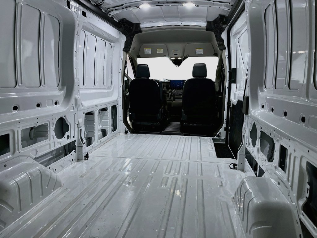 Used 2026 Ford Transit 250 148 Medium Roof RWD image 22