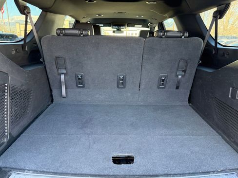 Used 2022 Chevrolet Suburban Z71 image 26