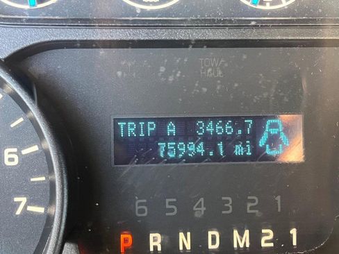 Used 2014 Ford F150 XL w/ Trailer Tow Package image 10