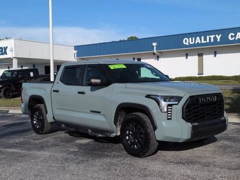 Used 2026 Toyota Tundra SR5 w/ SR5 Convenience Package RWD image 2