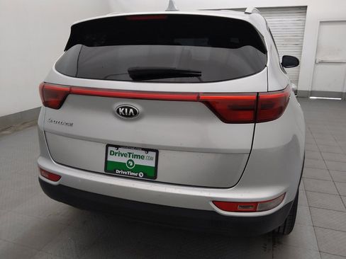 Used 2019 Kia Sportage LX w/ LX Popular Package AWD/4WD image 7