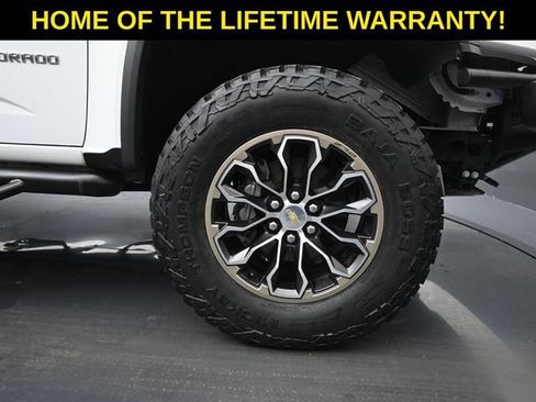 Used 2019 Chevrolet Colorado ZR2 image 47