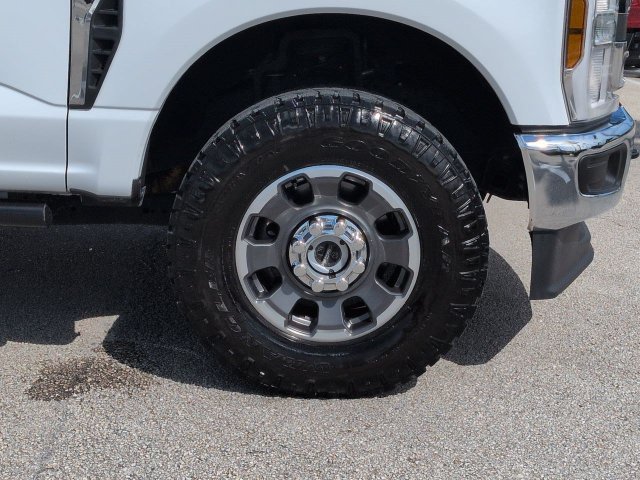 Certified 2024 Ford F350 XLT AWD/4WD image 11
