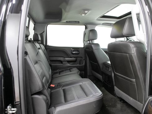 Used 2018 GMC Sierra 1500 Denali w/ Denali Ultimate Package AWD/4WD image 14